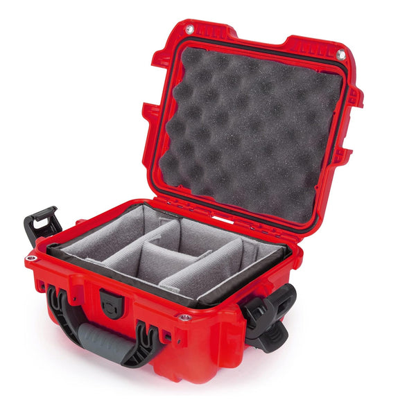 Nanuk 905 Case with Padded Divider (Red)