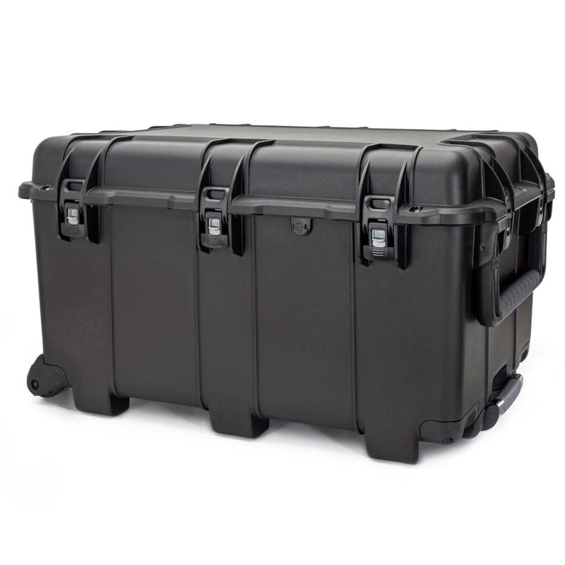 Nanuk 975 Case with Cubed Foam (Black)